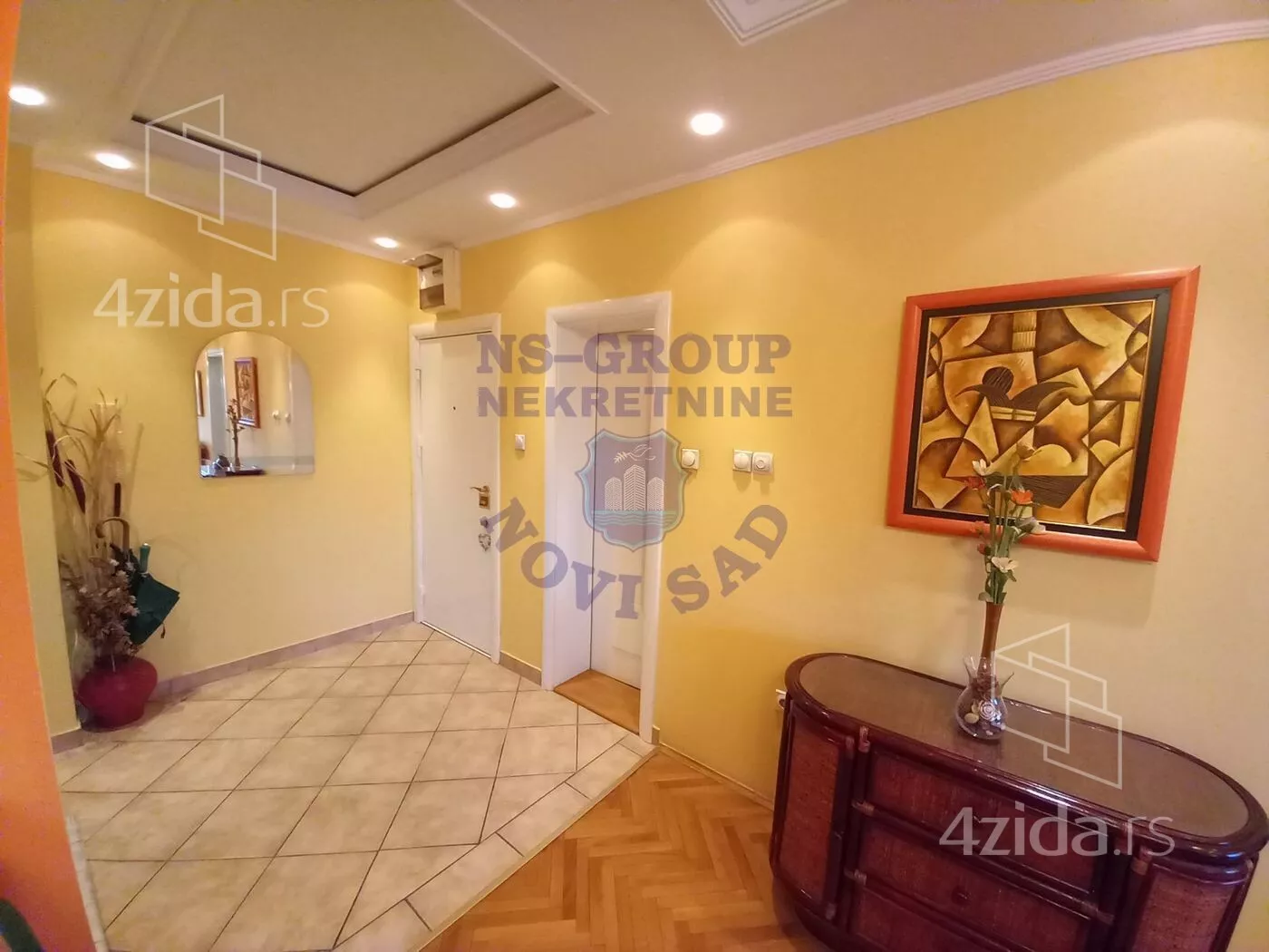 Troiposoban stan | 4zida