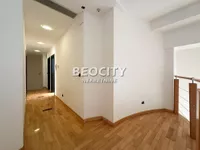 Šestosoban stan | 4zida