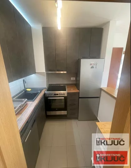 Novo Naselje | 4zida.rs