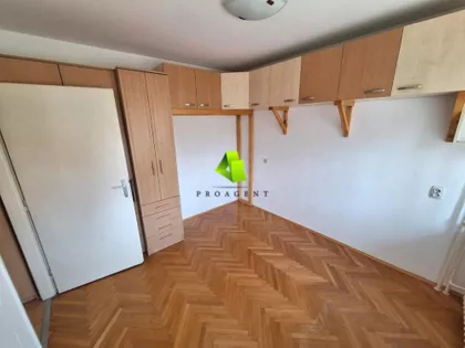 Crveni Pevac | 4zida.rs