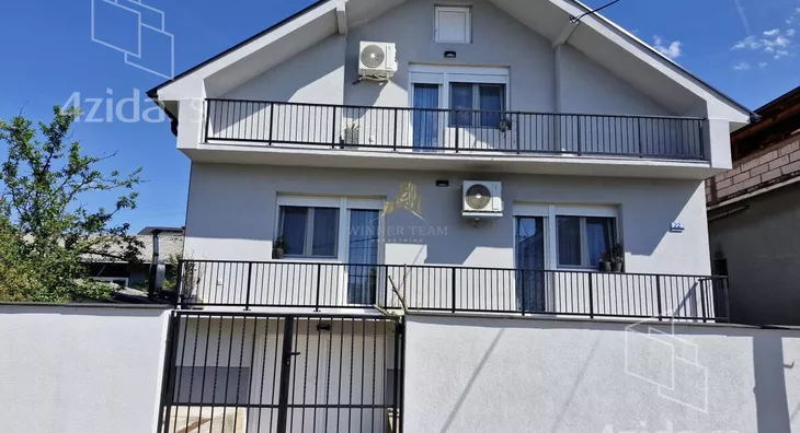 Kuća | 4zida