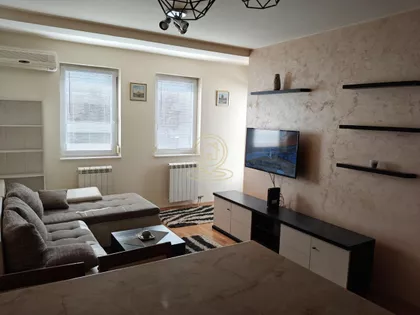 Bulevar Oslobođenja | 4zida.rs