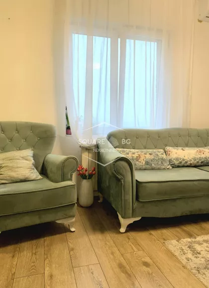 Zorice Božović | 4zida.rs