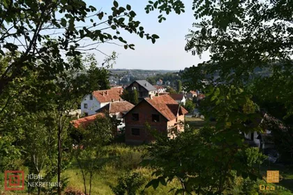 Vrčin | 4zida.rs