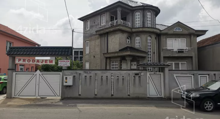 4-etažna kuća | 4zida