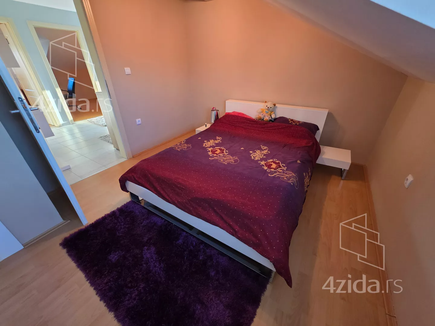 Četvorosoban stan | 4zida