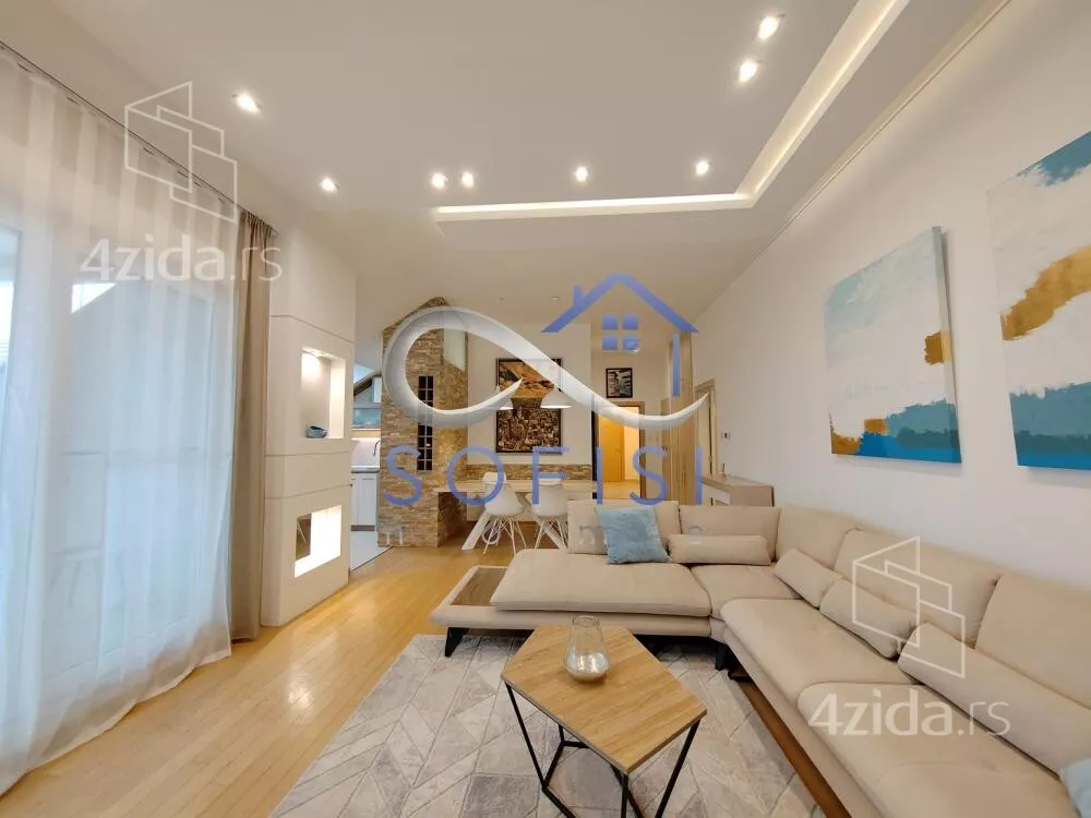 Petosoban stan | 4zida