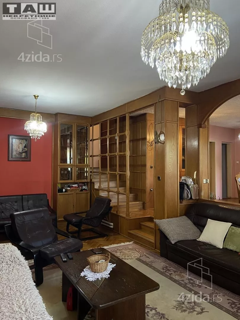 Kuća | 4zida