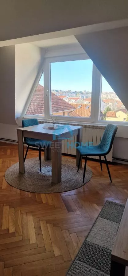 Vladimira Mitrovića | 4zida.rs