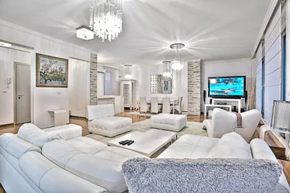 Čuburska | 4zida.rs