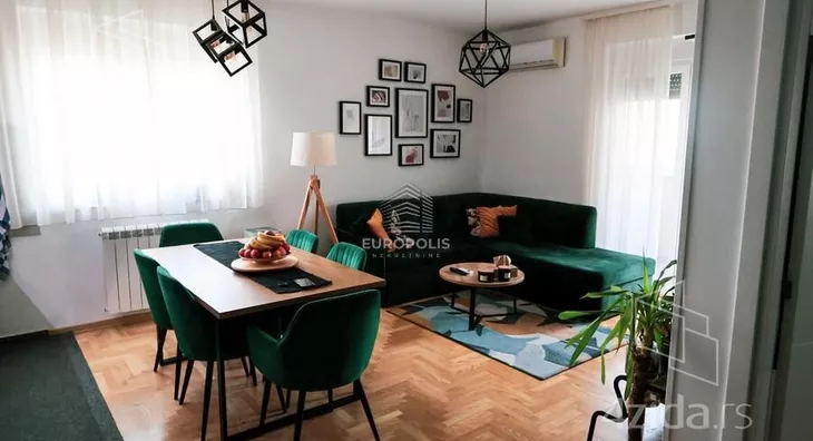 Troiposoban stan | 4zida