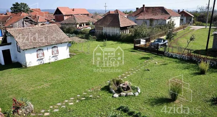 Kuća | 4zida