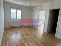Centar, Zemun opština, Beograd | 4zida.rs