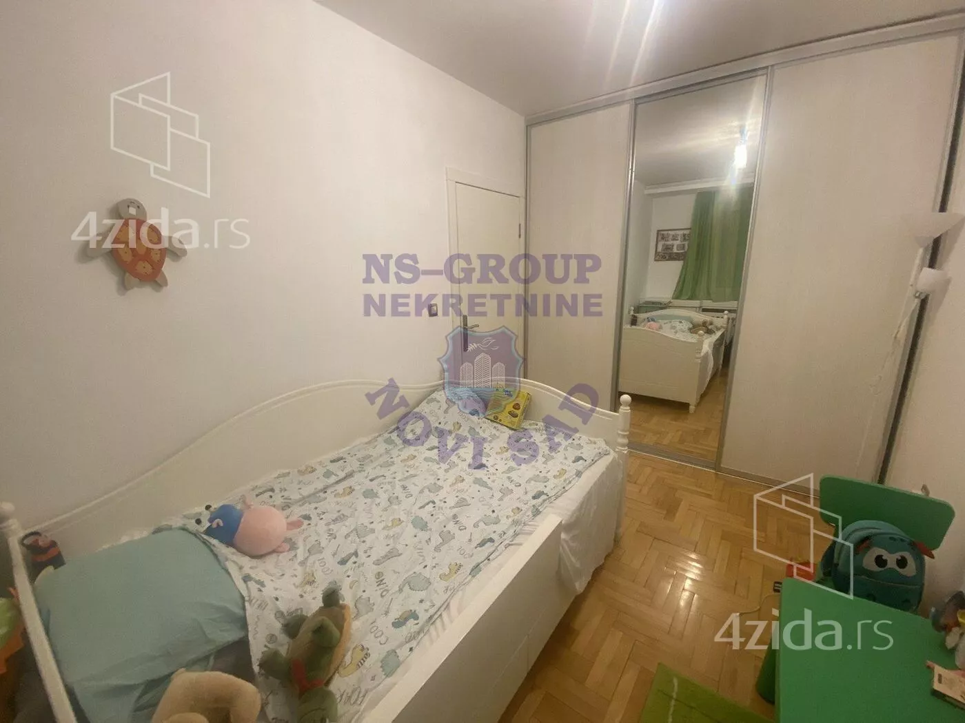 Troiposoban stan | 4zida
