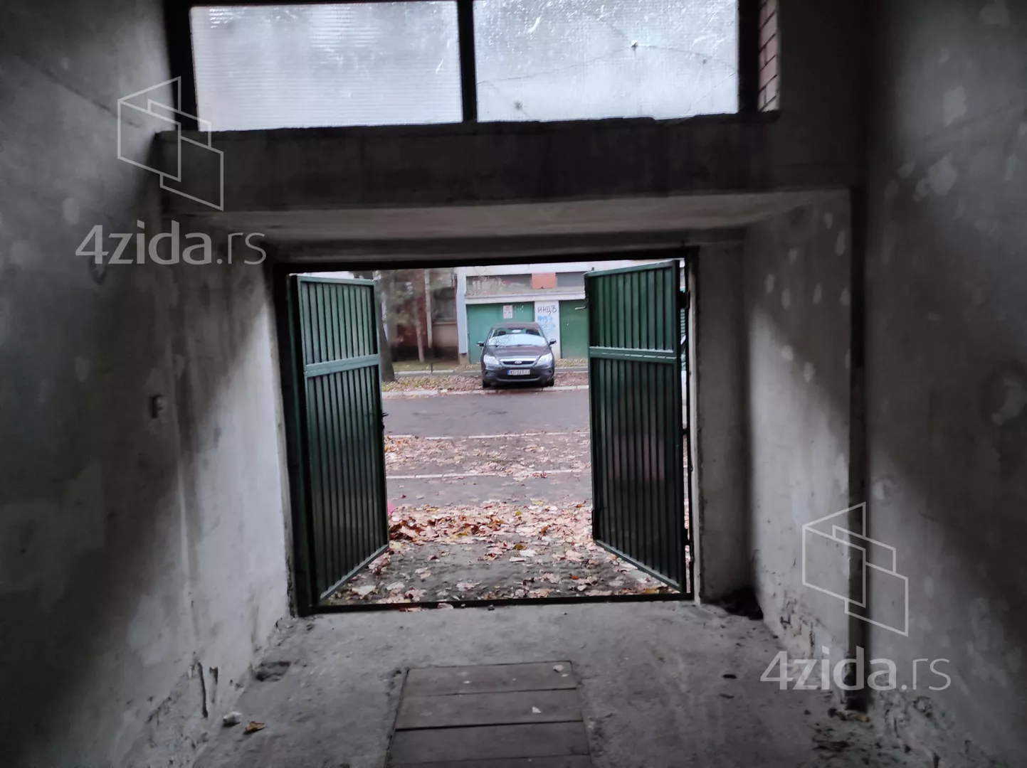 Garaža | 4zida