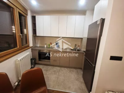 Južni Bulevar | 4zida.rs