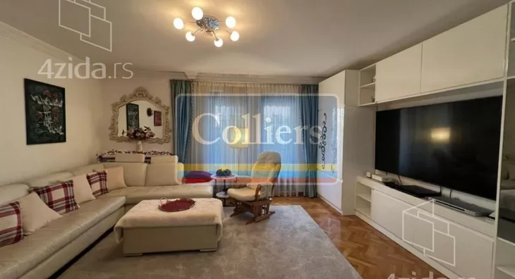 Petosoban stan | 4zida