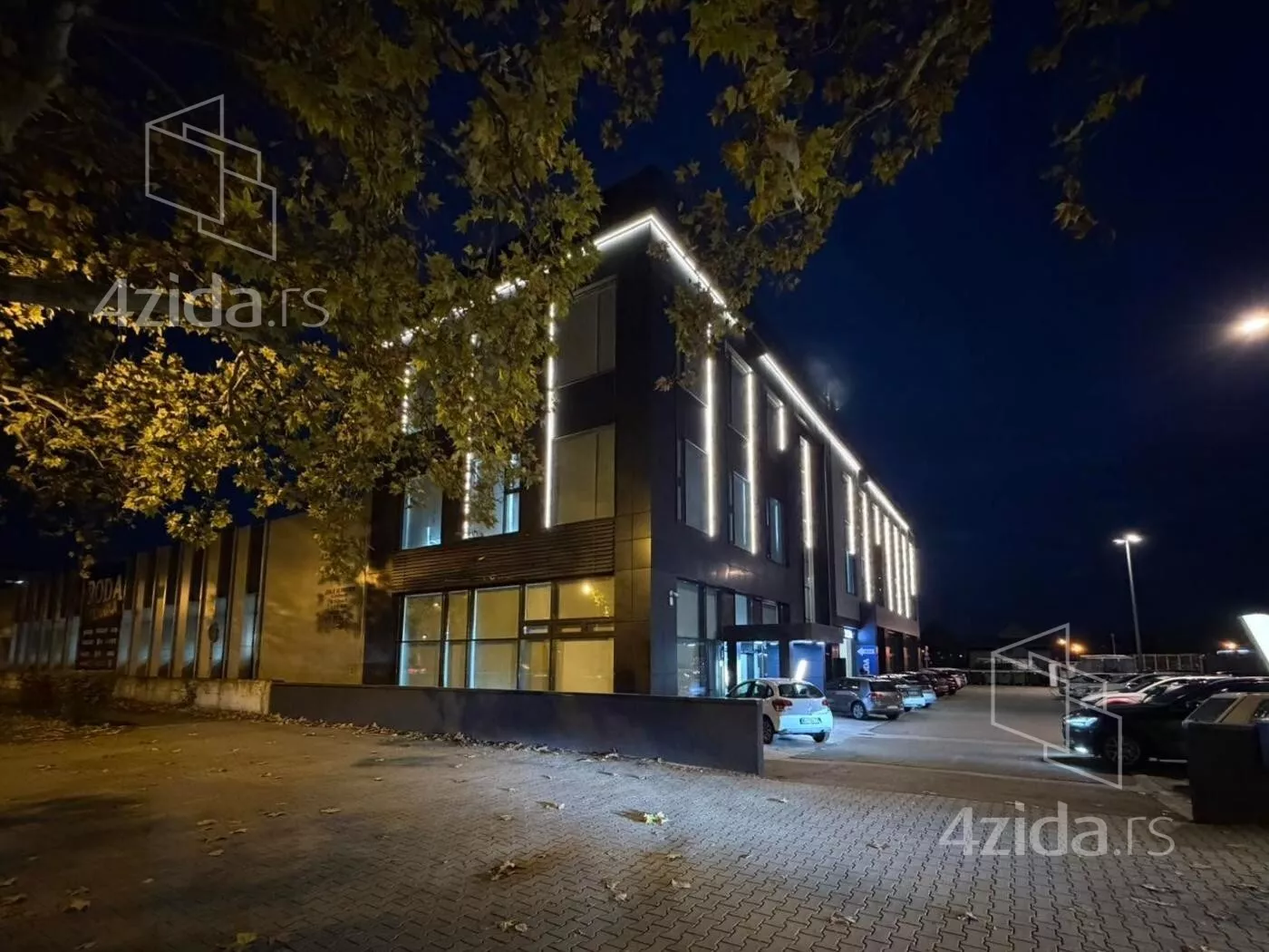 Poslovni prostor | 4zida