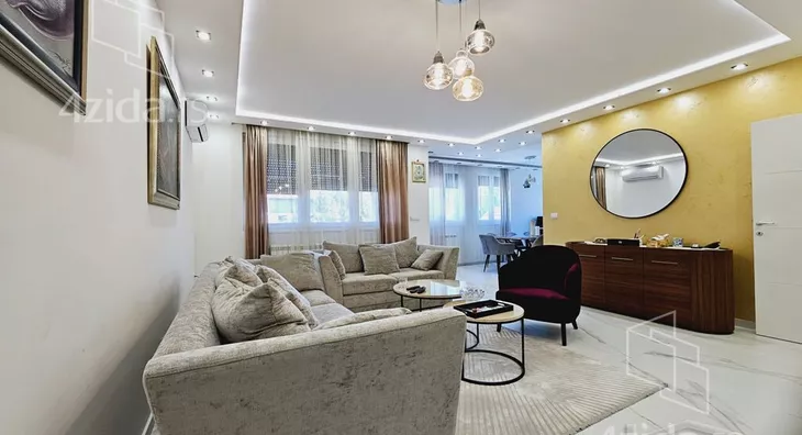 Petosoban stan | 4zida