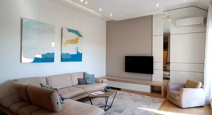 Četvoroiposoban stan | 4zida