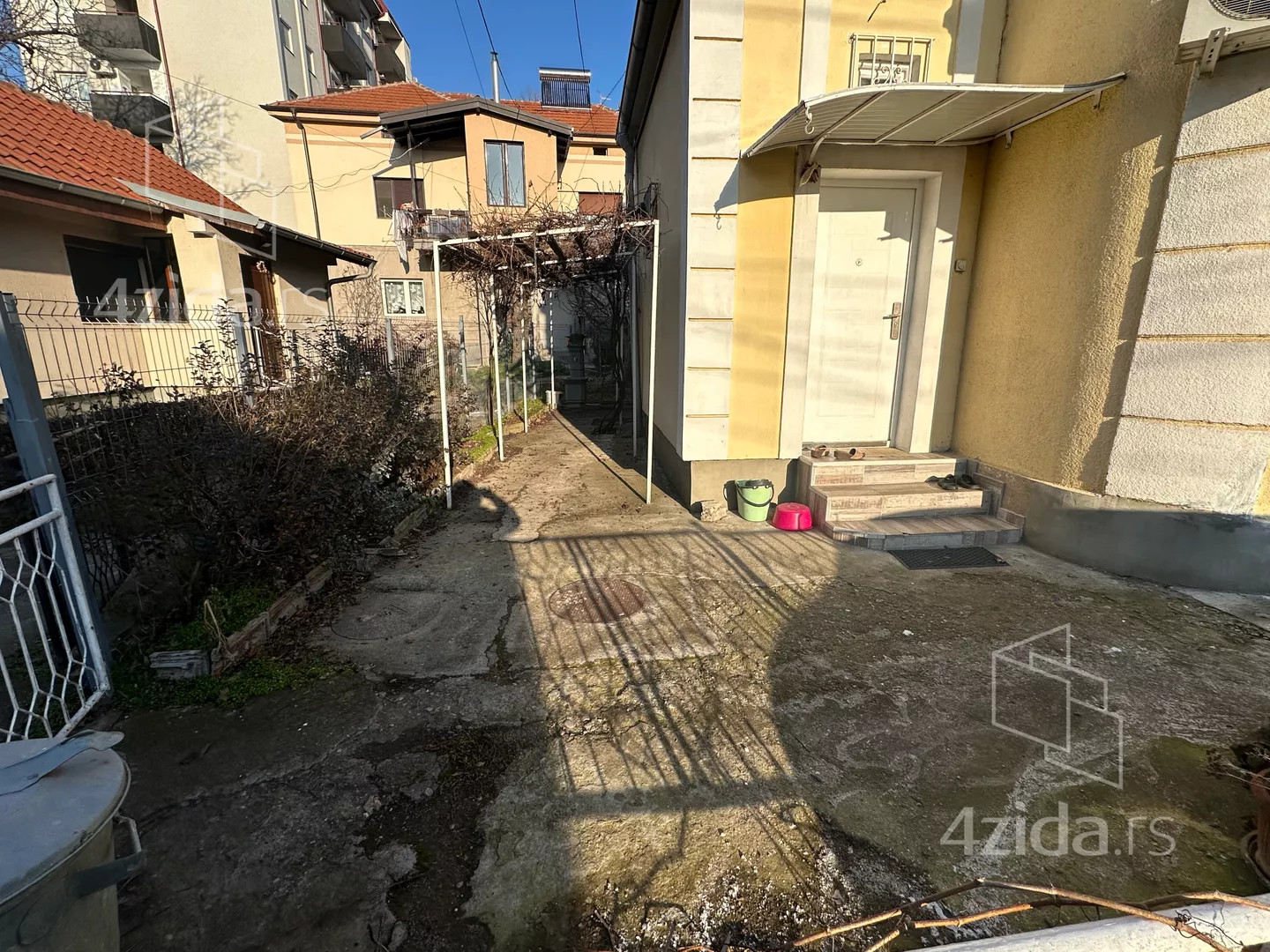 2-etažna kuća | 4zida