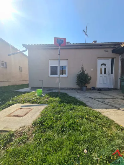 Bački Jarak | 4zida.rs