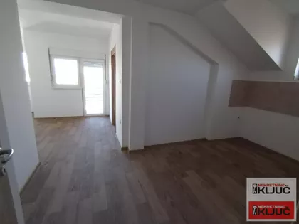 Veternička Rampa | 4zida.rs