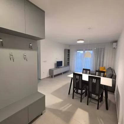 Stevana Dubajića 83 | 4zida.rs