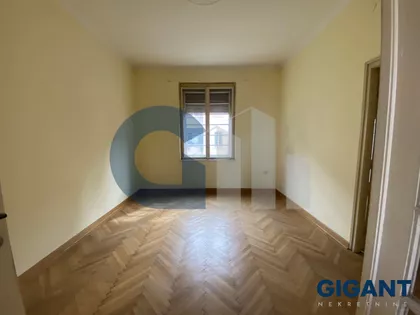 Molerova | 4zida.rs