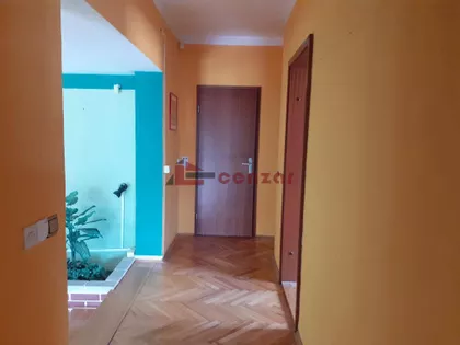 Mali Bajmok | 4zida.rs