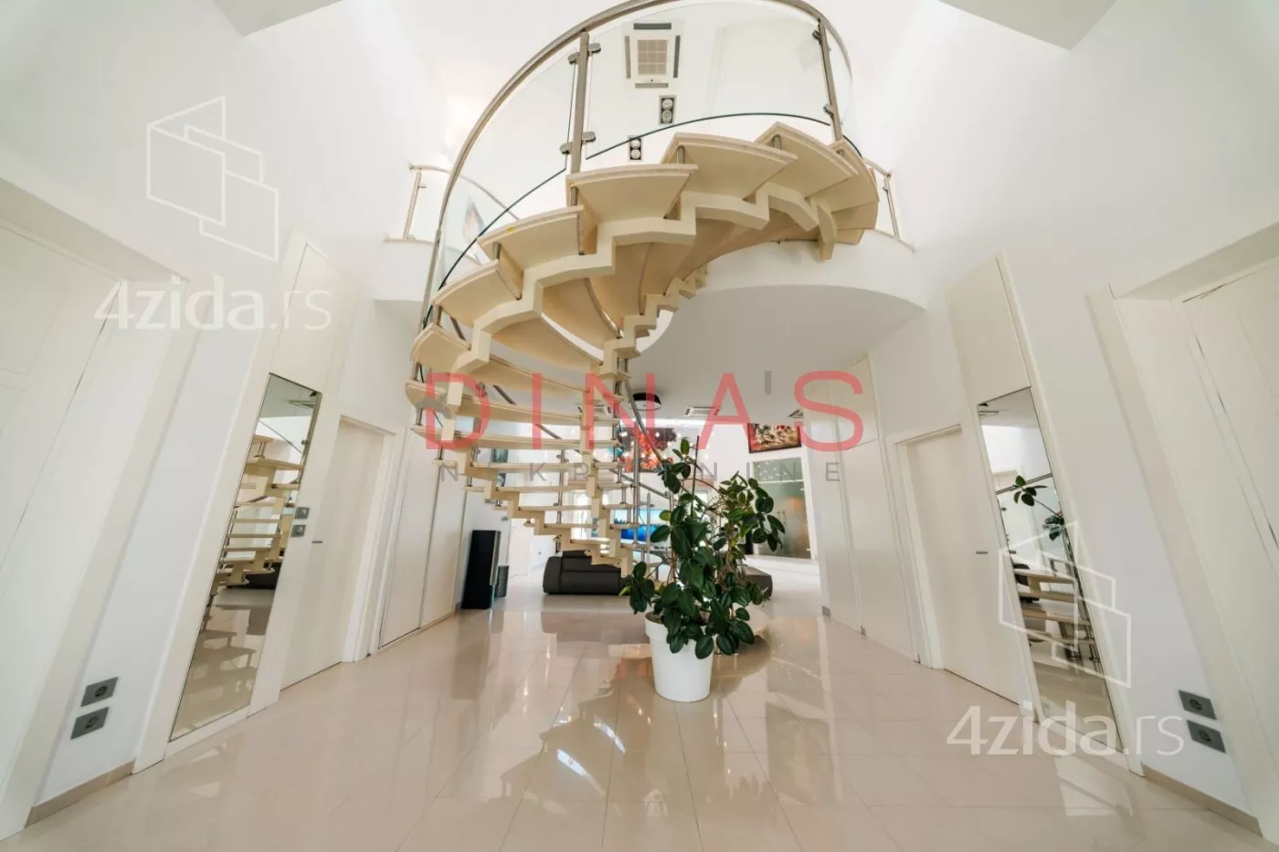 Kuća | 4zida