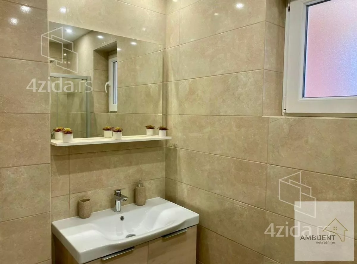 Jednosoban stan | 4zida