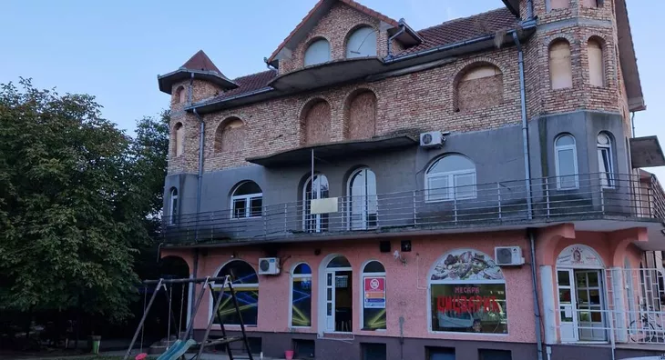 Četvoroiposoban stan | 4zida
