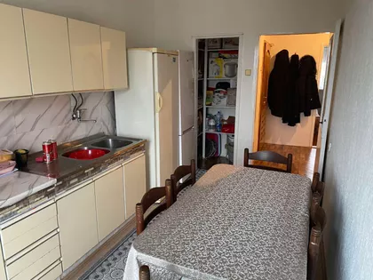 Francuska | 4zida.rs