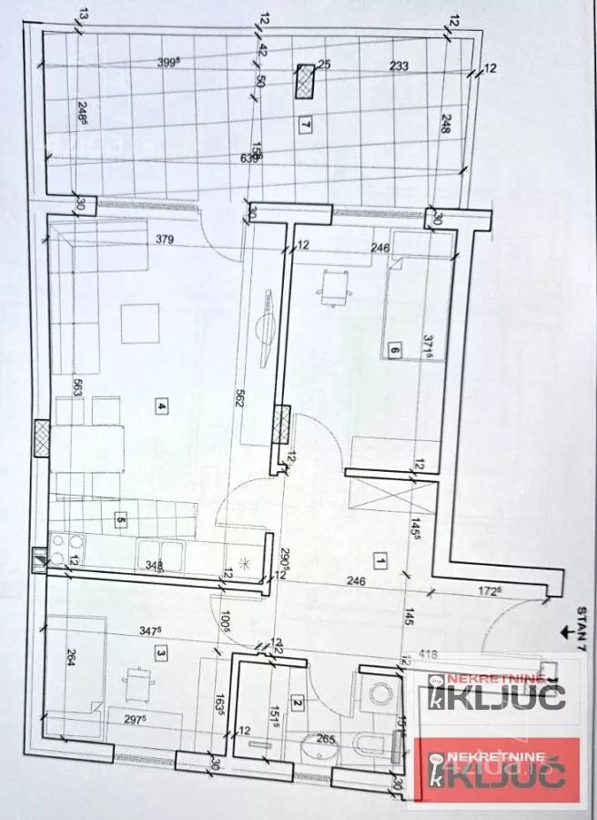 Trosoban stan | 4zida