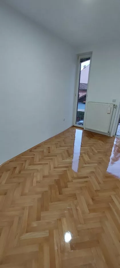 Vašarište | 4zida.rs