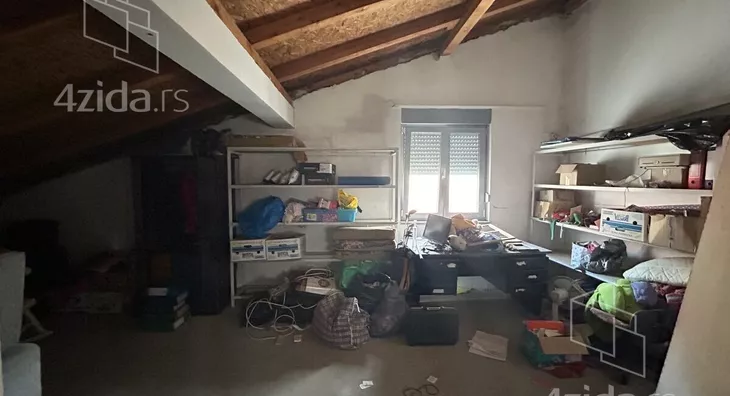 3-etažna kuća | 4zida