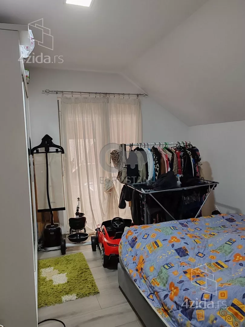 3-etažna kuća | 4zida