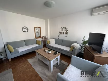 Bulevar Oslobođenja | 4zida.rs
