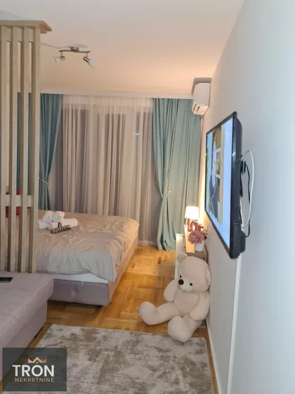 Gradske lokacije | 4zida.rs