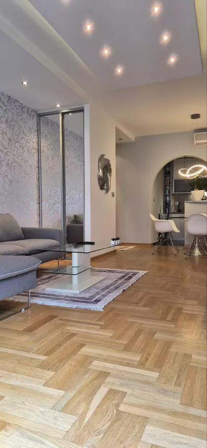 Crveni Krst Vračar | 4zida.rs