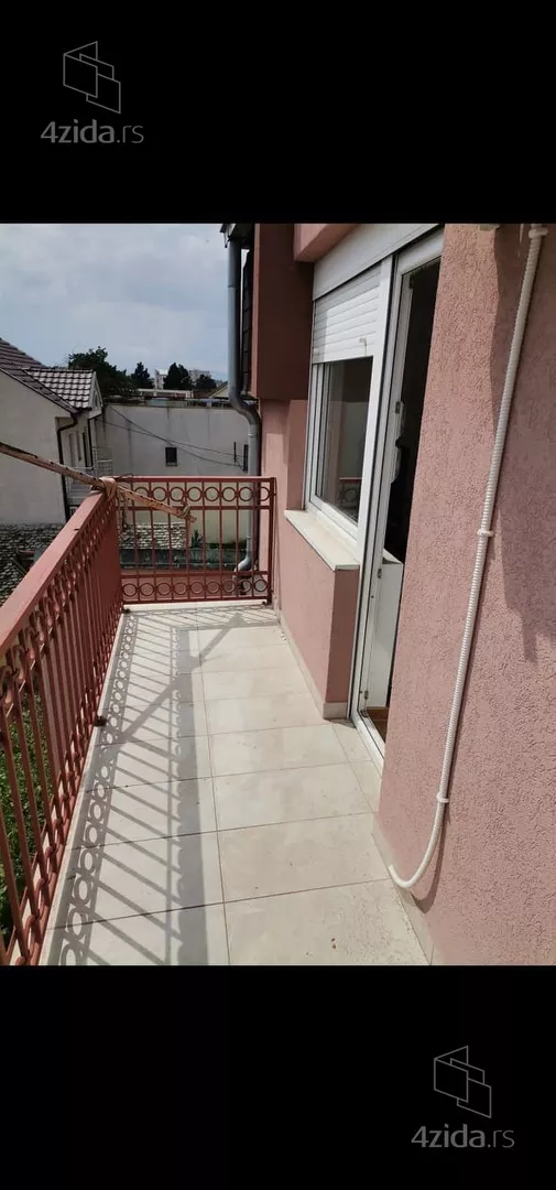 Garsonjera | 4zida