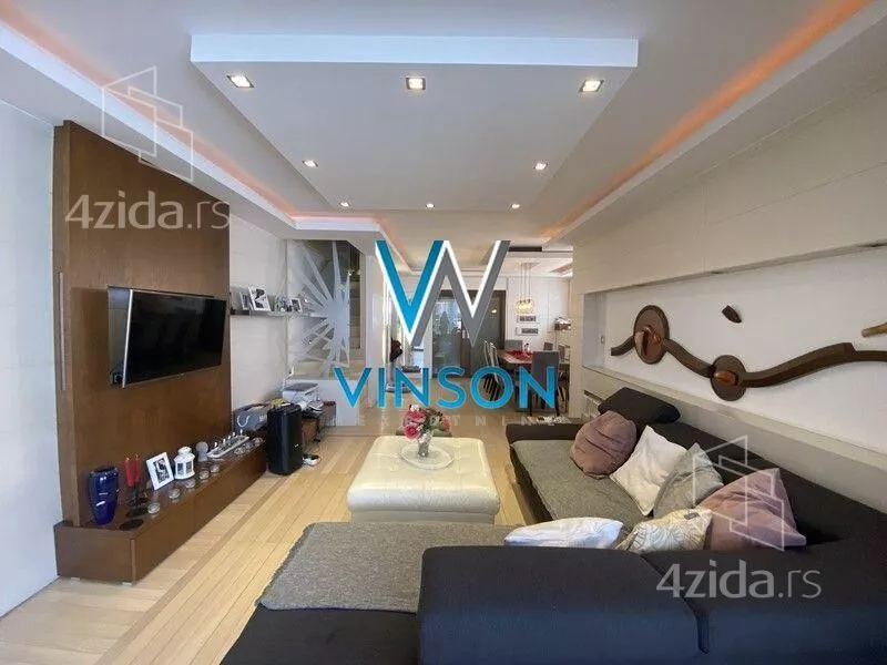 3-etažna kuća | 4zida