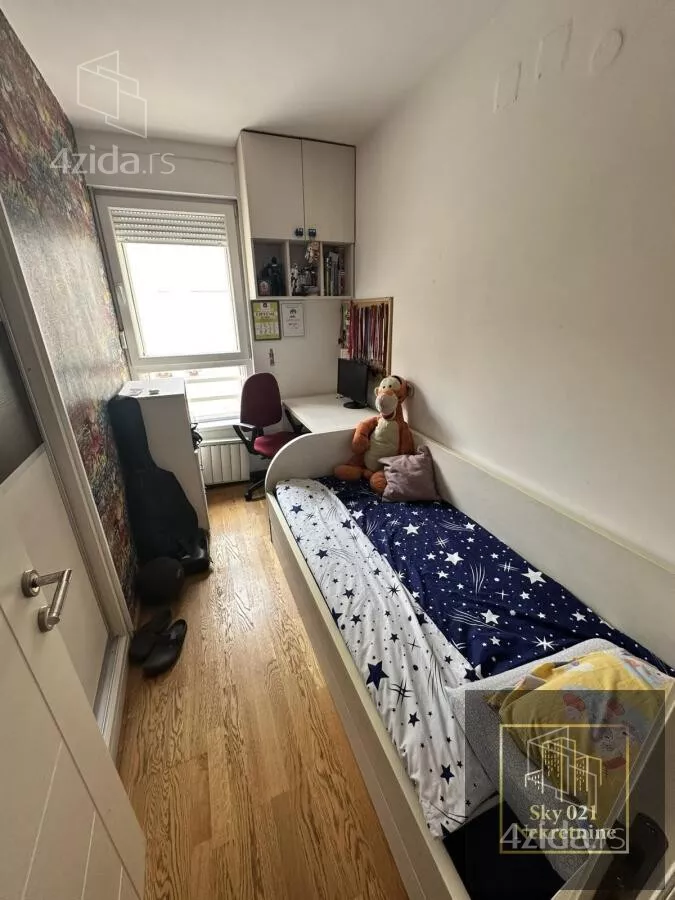 Troiposoban stan | 4zida