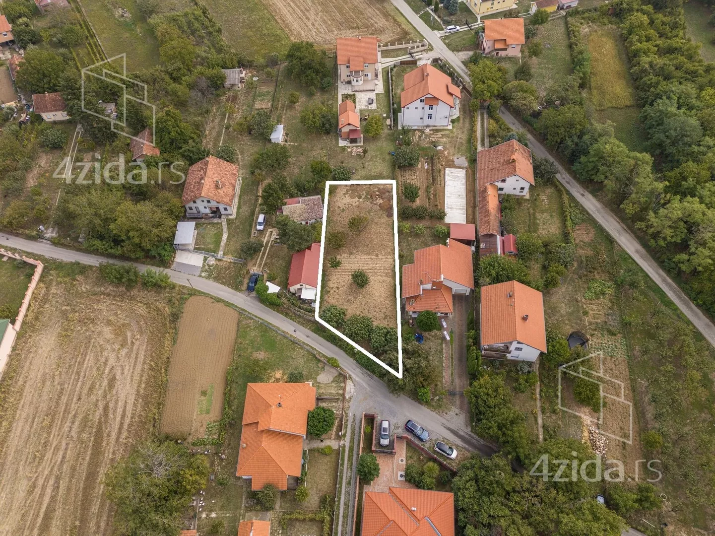 Građevinsko zemljište | 4zida
