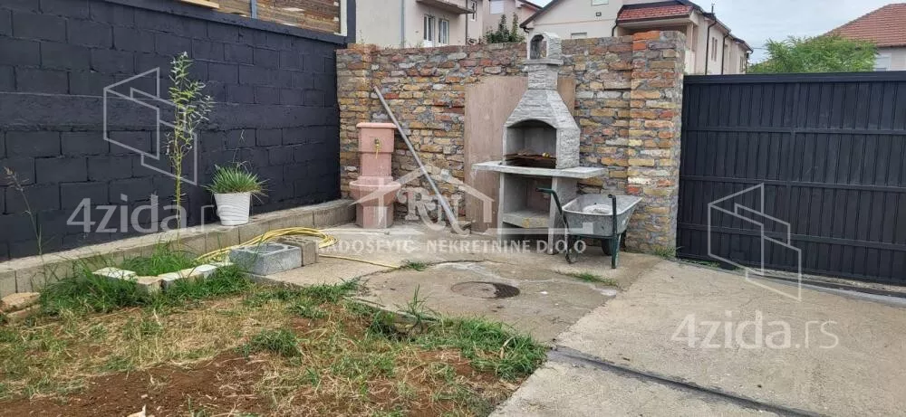 Kuća | 4zida