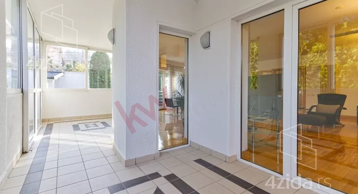 4-etažna kuća | 4zida