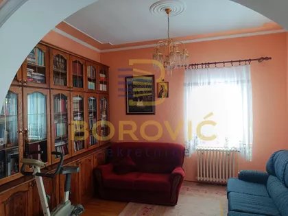 Sremčica | 4zida.rs