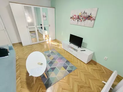 Zemunska | 4zida.rs