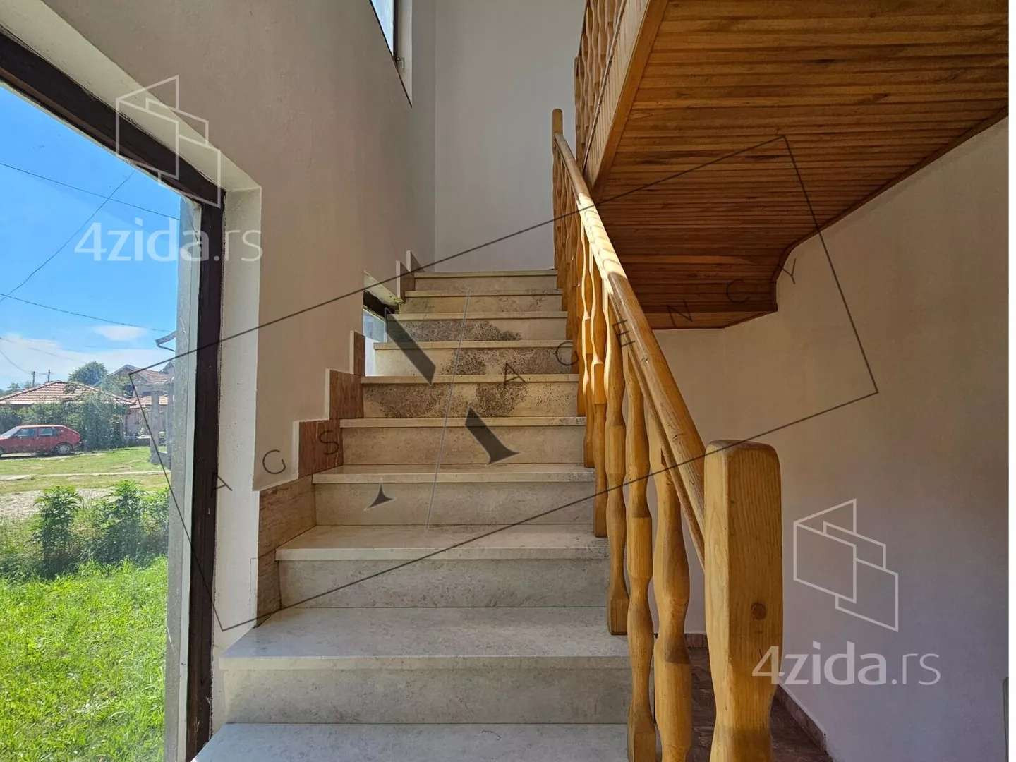 3-etažna kuća | 4zida